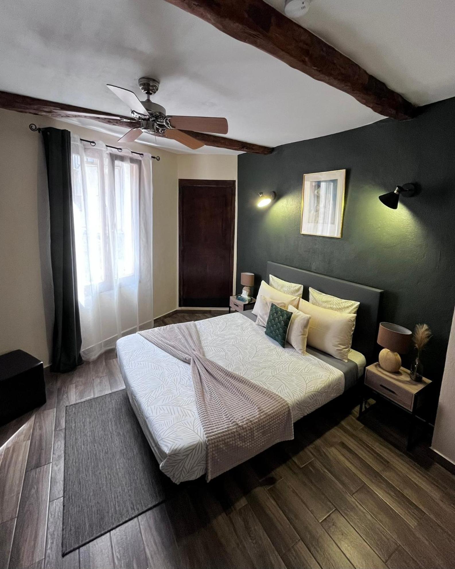 Lou Mistral Hotel Moustiers-Sainte-Marie Buitenkant foto